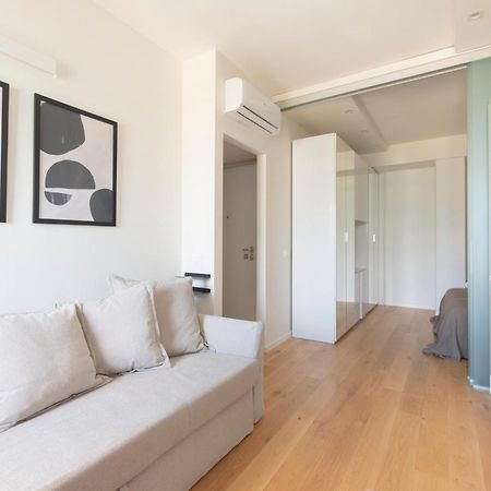 Modern & Stylish Near Isola & Central Station ميلان المظهر الخارجي الصورة
