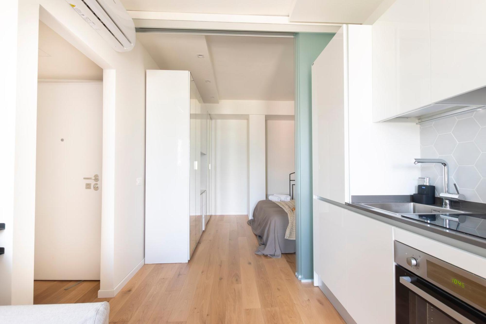 Modern & Stylish Near Isola & Central Station ميلان المظهر الخارجي الصورة