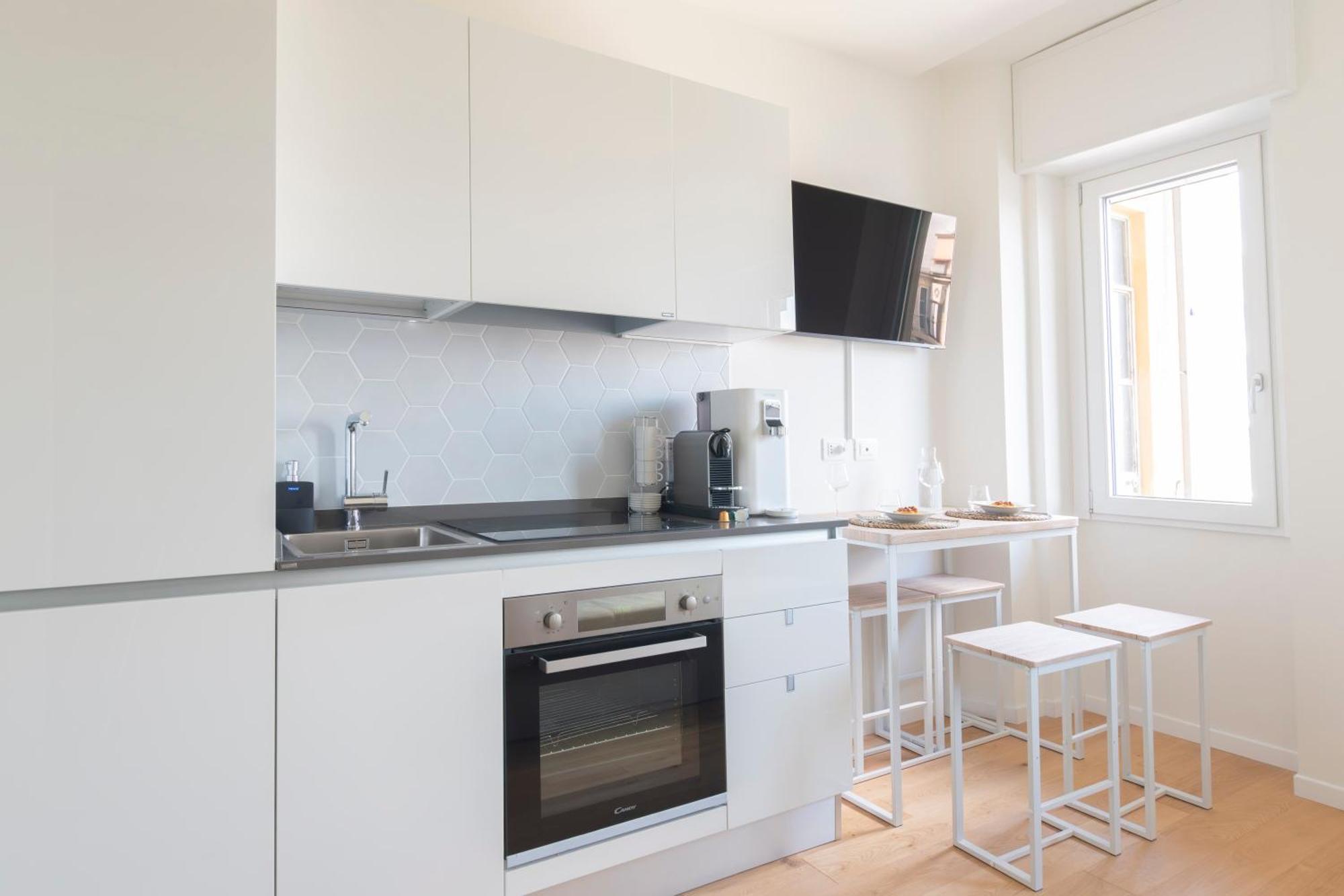 Modern & Stylish Near Isola & Central Station ميلان المظهر الخارجي الصورة